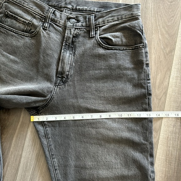 Gap Relaxed Taper Denim - Picture 5 of 8